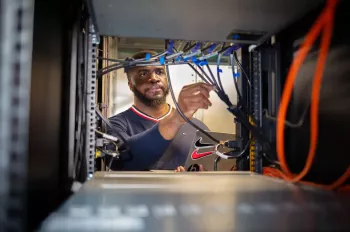 Student working in the Ocient Computing Center