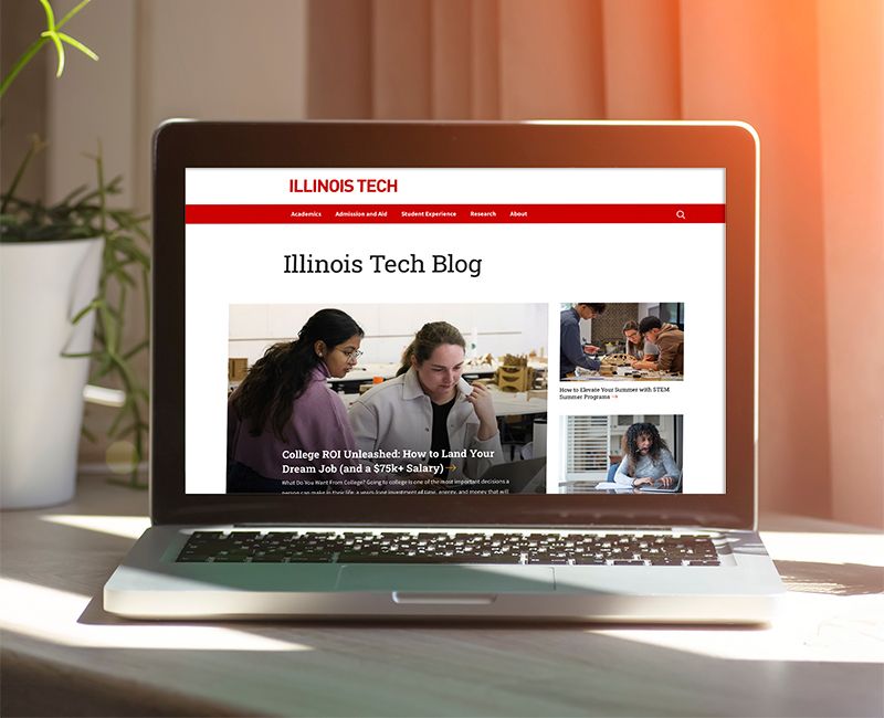 Image of the Illinois Tech Blog page